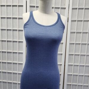Lululemon Women's Blue Ribbed Tank Top